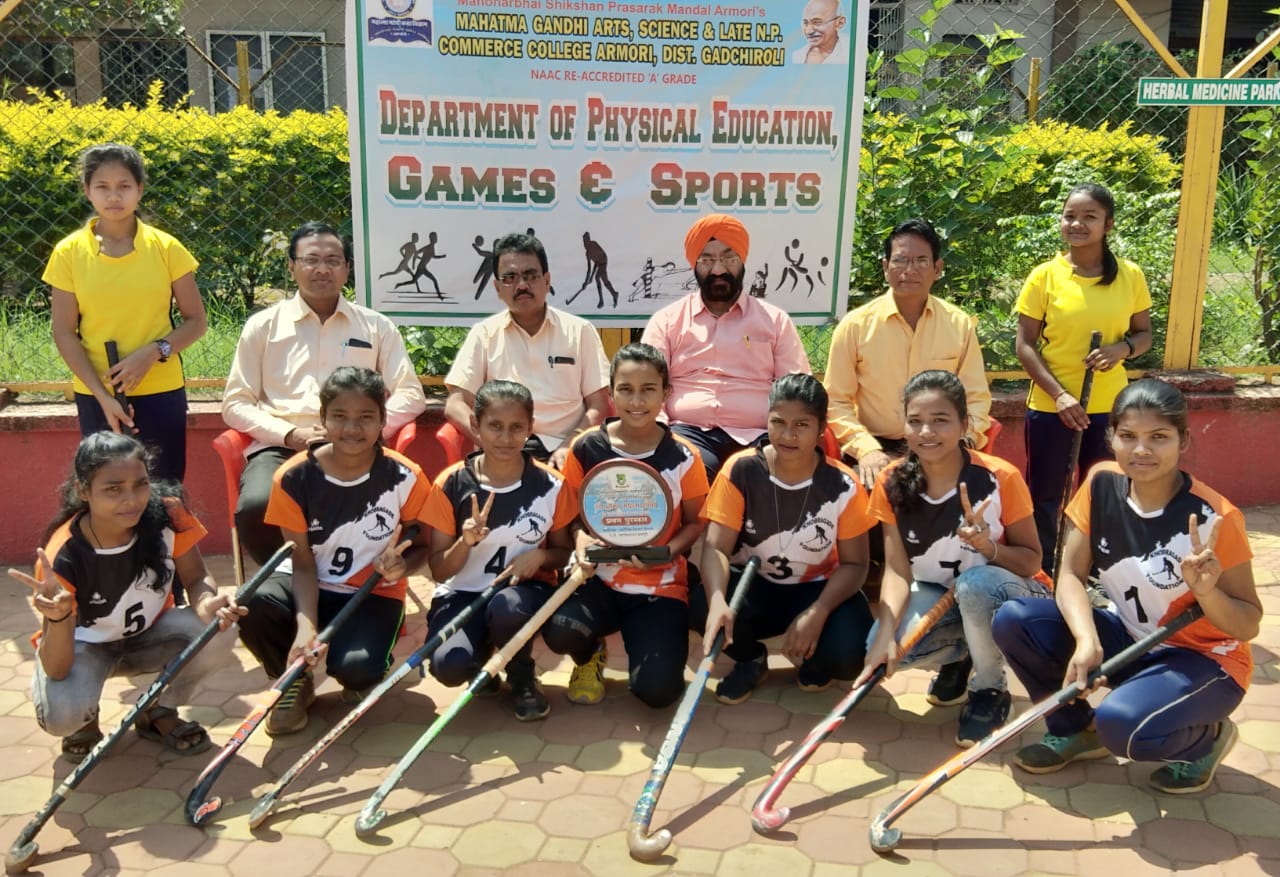 Winners of Indoor hockey of Gondwana University 2020